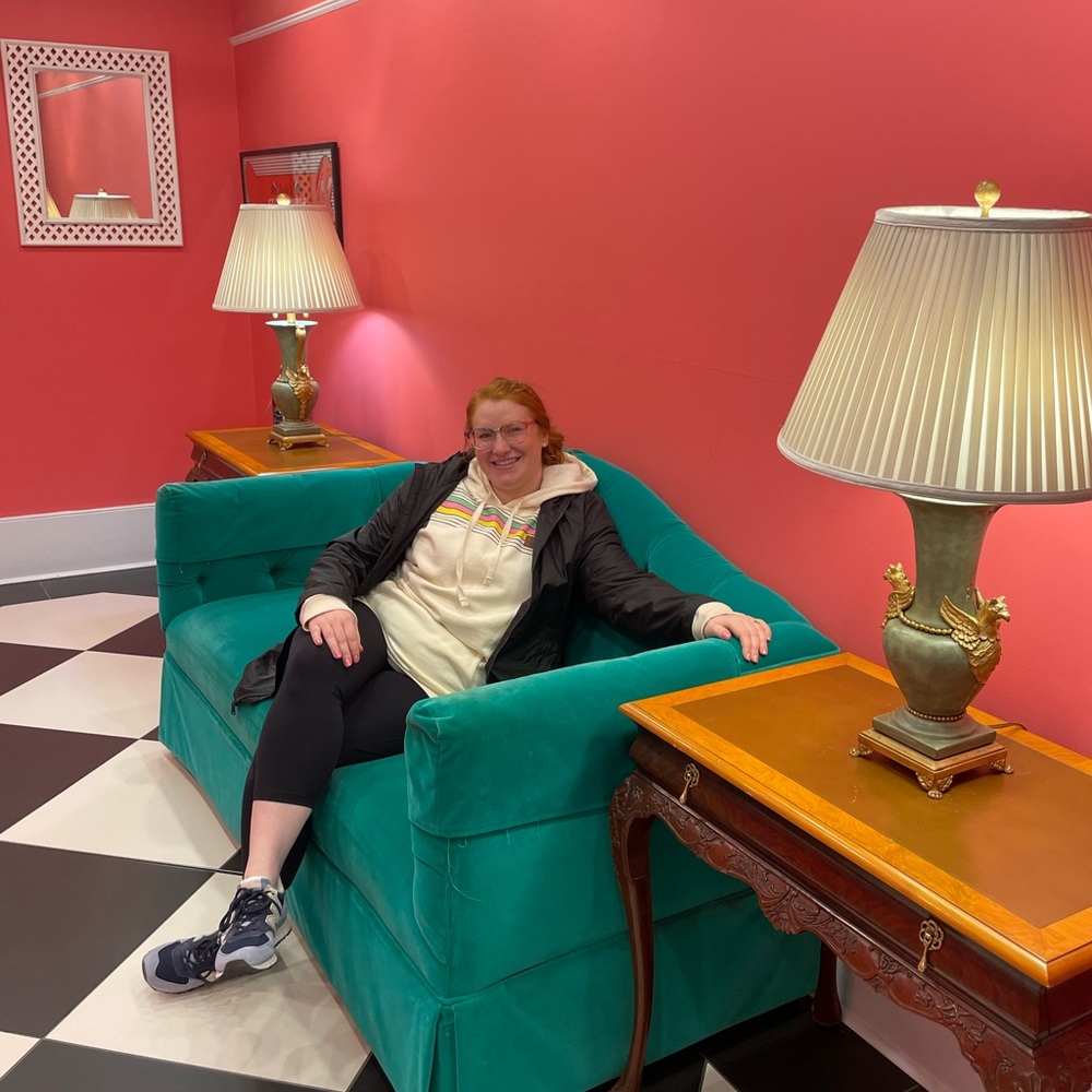 Meet your Posher, Lauren